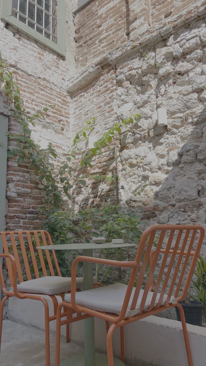 Kabuk Ayvalık taş avlu